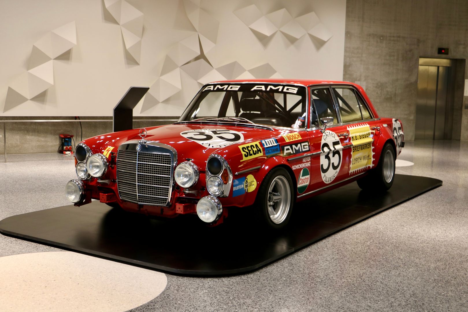 Mercedes-Benz Museum