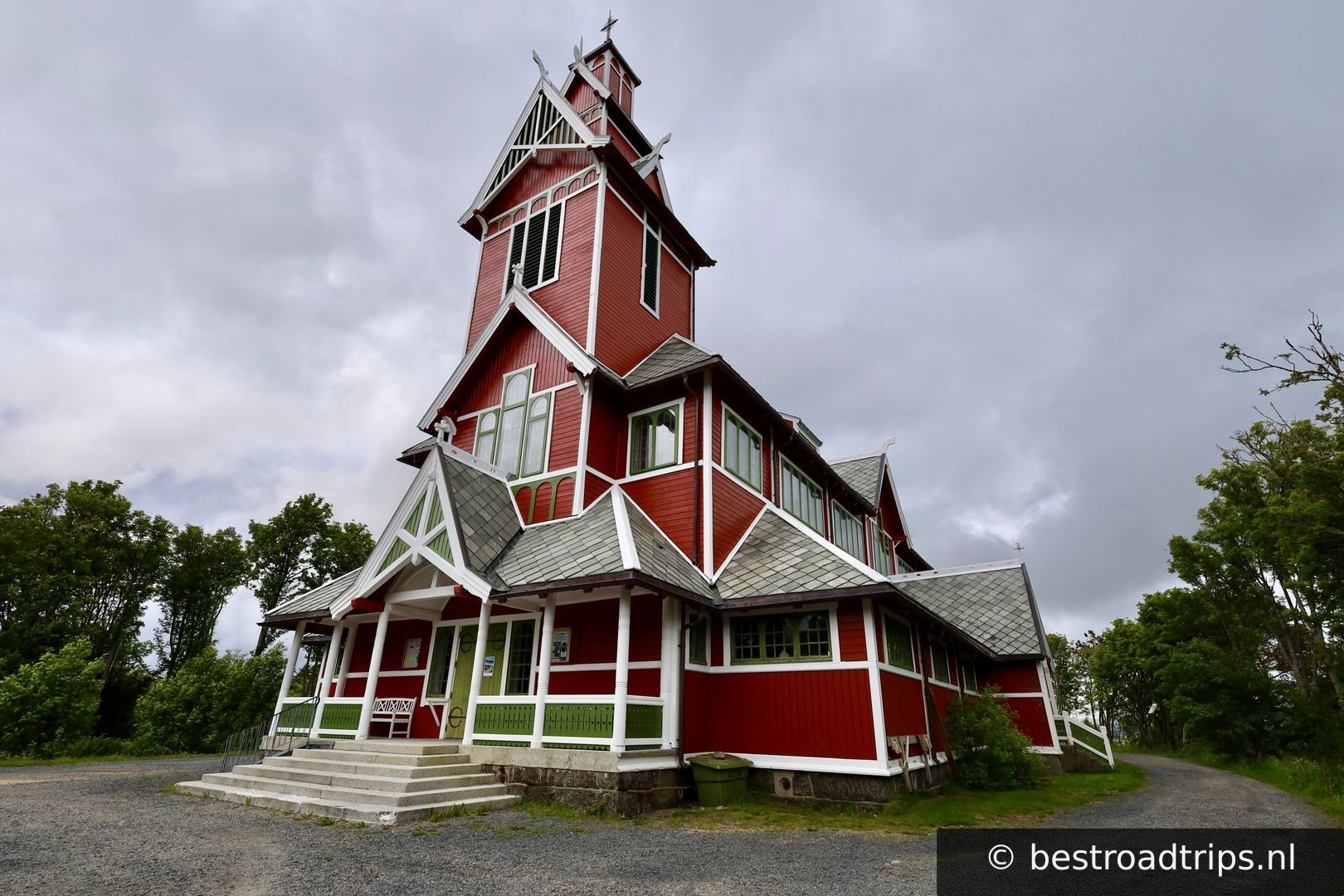 Gravendal kirke